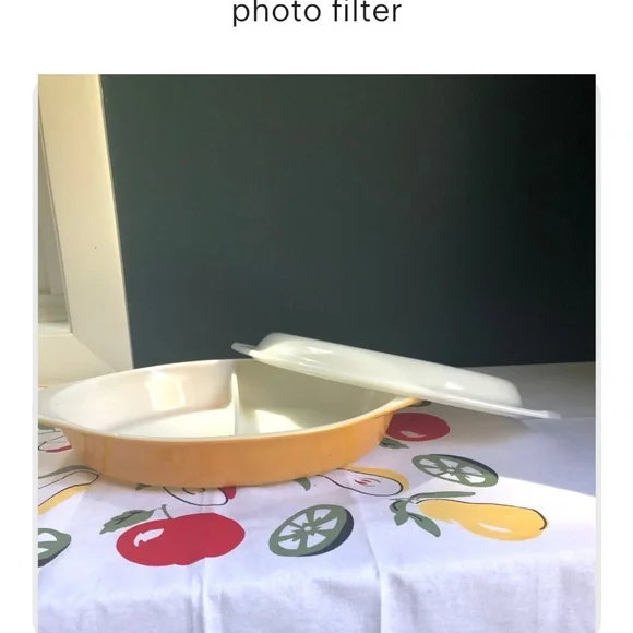 Vintage Pyrex Butterfly Gold Divided Casserole Baking Dish 1 Quart with Lid 063 - Picture 2 of 5